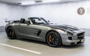 Mercedes-Benz SLS AMG GT Roadster Final Edition